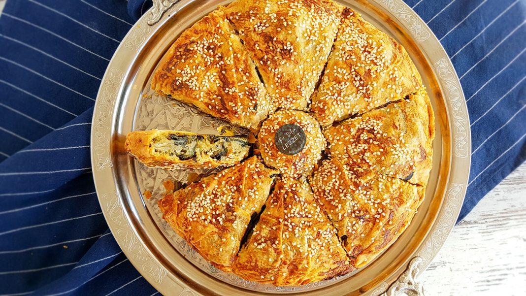 Ispanaklı Börek